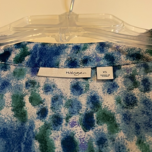 Halogen Silk Sleeveless Blouse - Picture 2 of 8